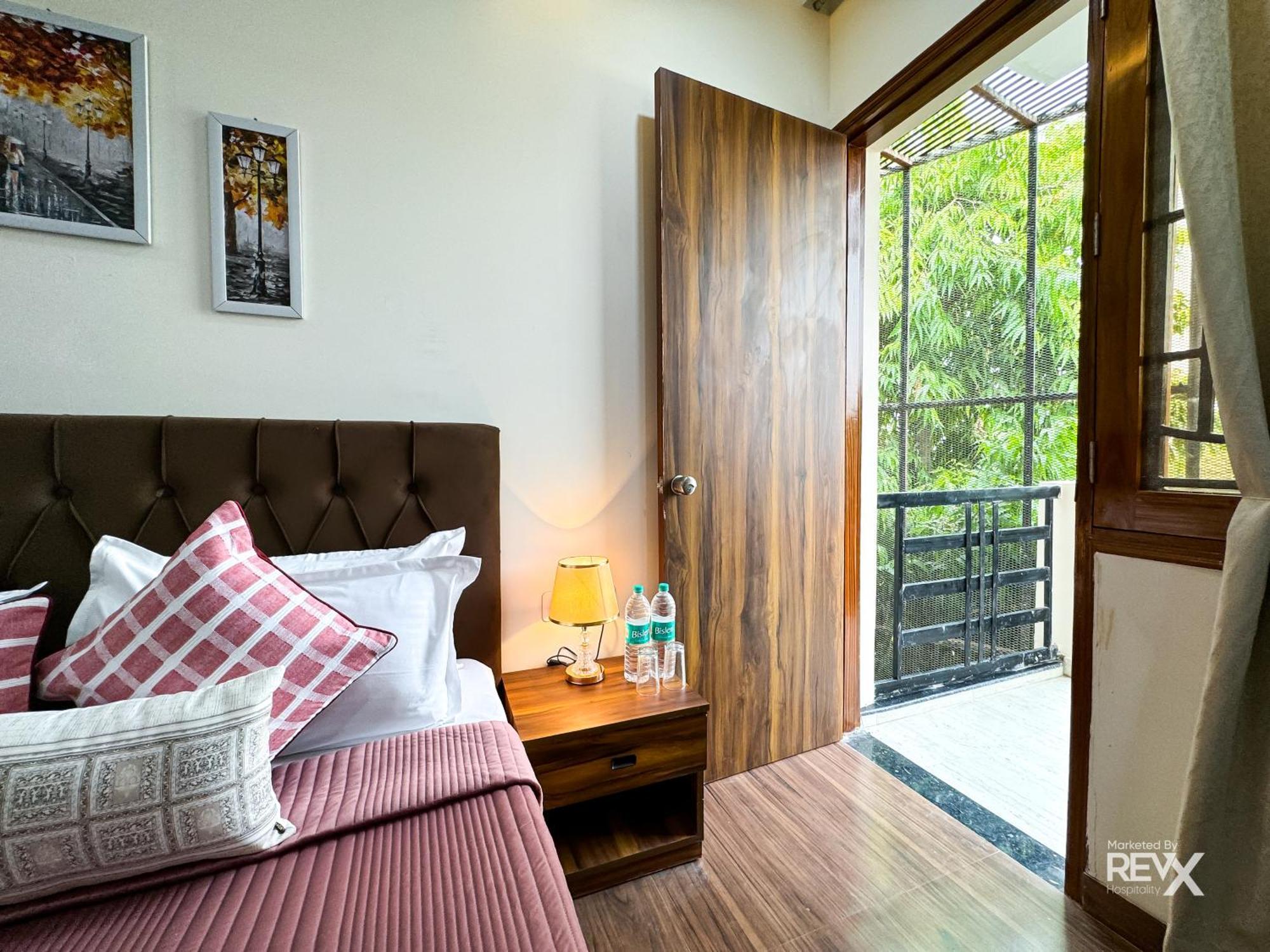 Guru Sadan A Luxe Stay Ayodhya Ngoại thất bức ảnh