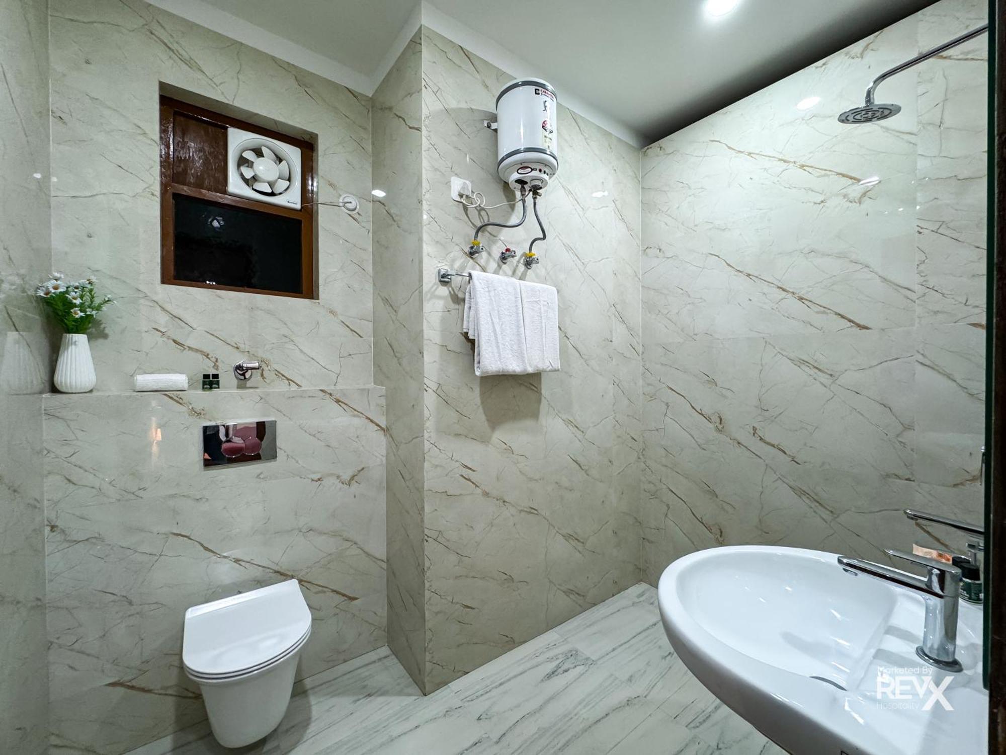 Guru Sadan A Luxe Stay Ayodhya Ngoại thất bức ảnh