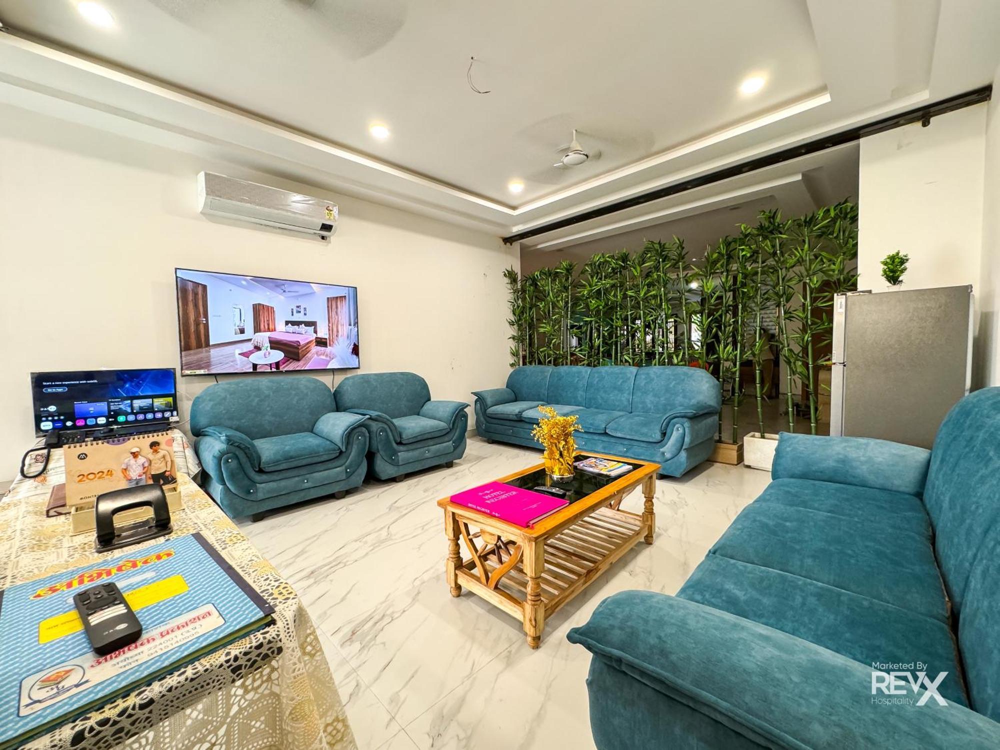 Guru Sadan A Luxe Stay Ayodhya Ngoại thất bức ảnh